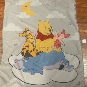 Winnie the Pooh Character Blanket